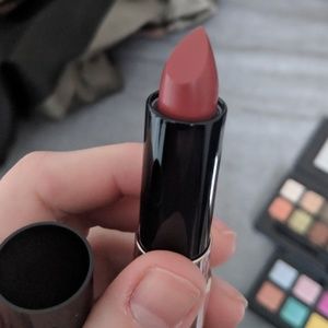 ABH Matte Lipstick Rosewood